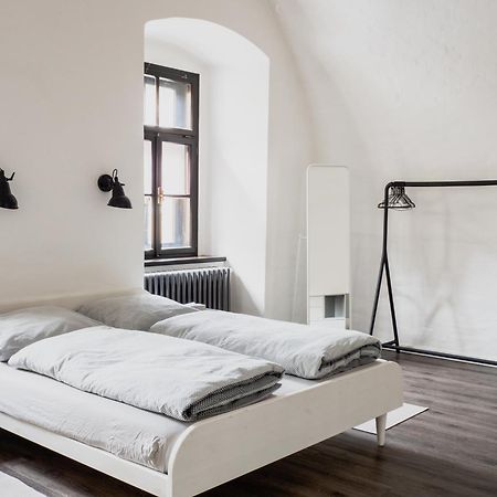 Long Story Short Hostel & Cafe Olomouc Bagian luar foto