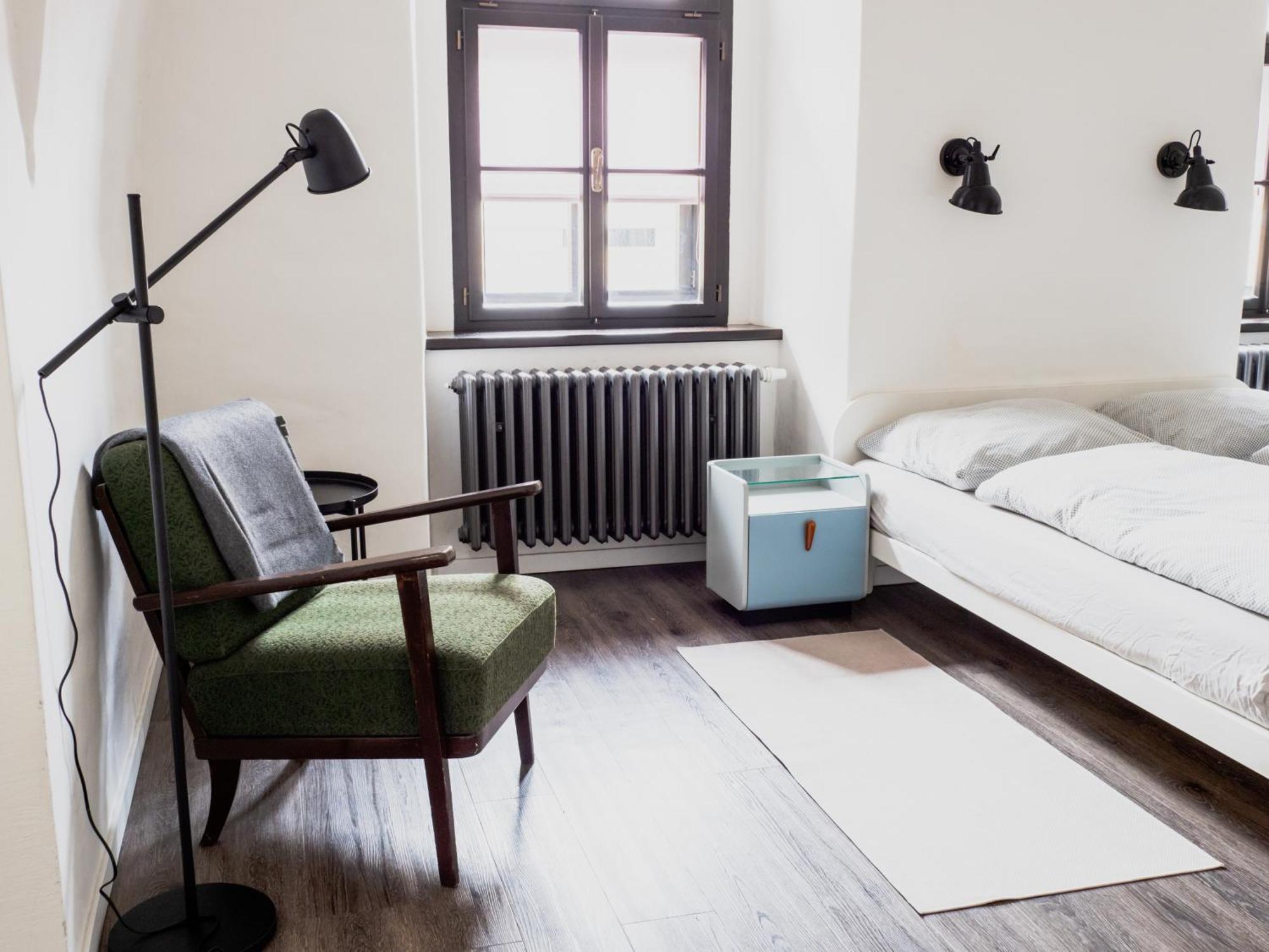 Long Story Short Hostel & Cafe Olomouc Bagian luar foto
