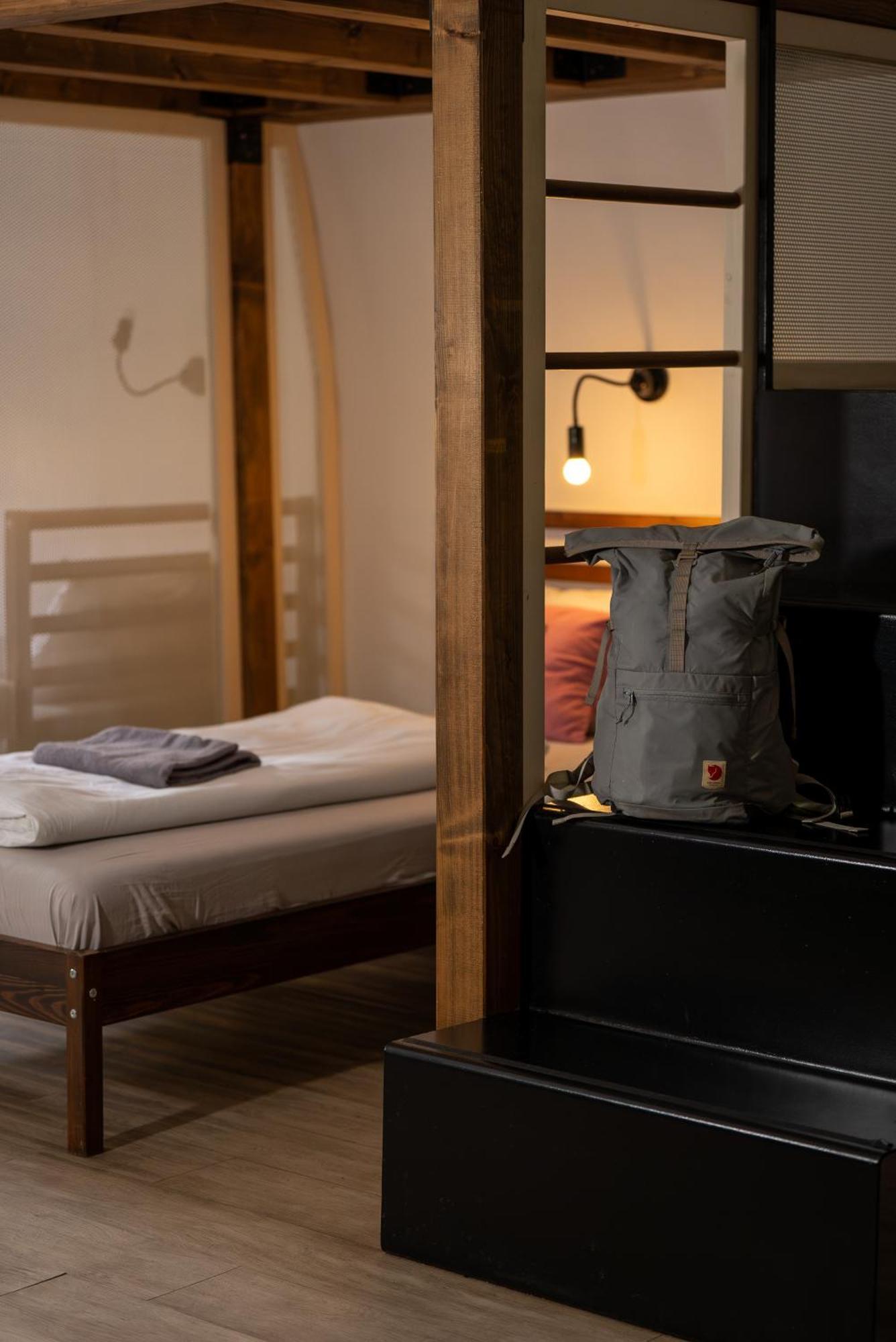 Long Story Short Hostel & Cafe Olomouc Bagian luar foto