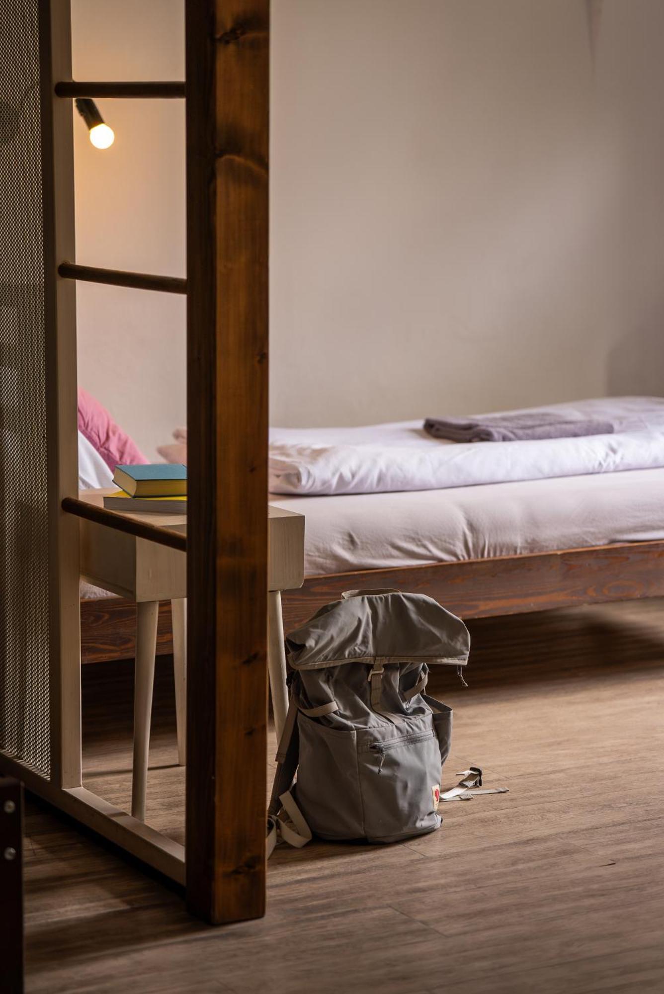 Long Story Short Hostel & Cafe Olomouc Bagian luar foto