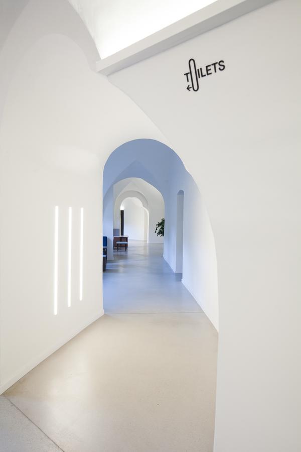 Long Story Short Hostel & Cafe Olomouc Bagian luar foto
